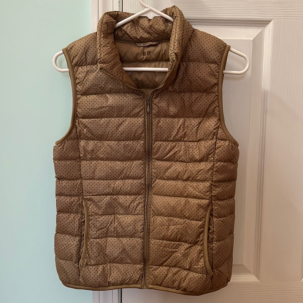 Uniqlo Ultra Light Down Vest, Size XS